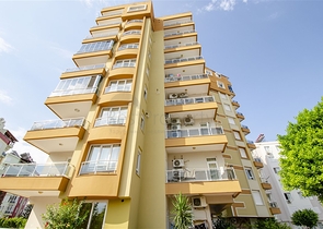 شقة بغرفة نوم واحدة مع مطبخ منفصل في كونيالتي اربسويو