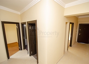 شقة بغرفة نوم واحدة مع مطبخ منفصل في كونيالتي اربسويو