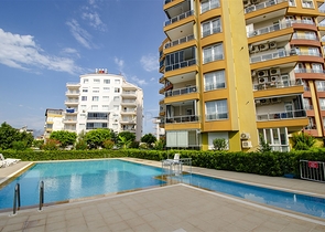 شقة بغرفة نوم واحدة مع مطبخ منفصل في كونيالتي اربسويو