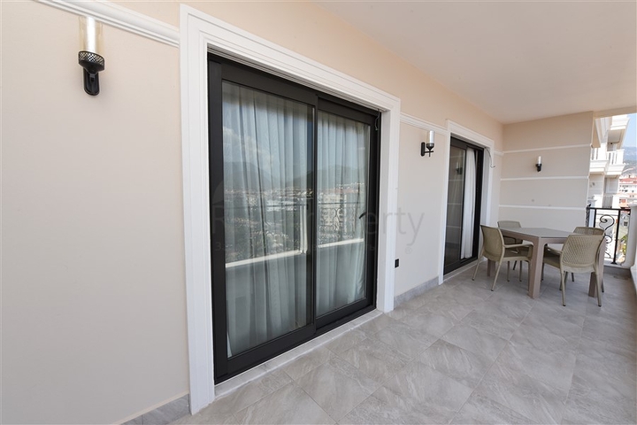 ضمن افخم مجمع سكني في الانيا - شقة غرفتين وصالة مفروشة - مركز الانيا 