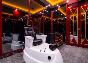 ضمن افخم مجمع سكني في الانيا - شقة غرفتين وصالة مفروشة - مركز الانيا 