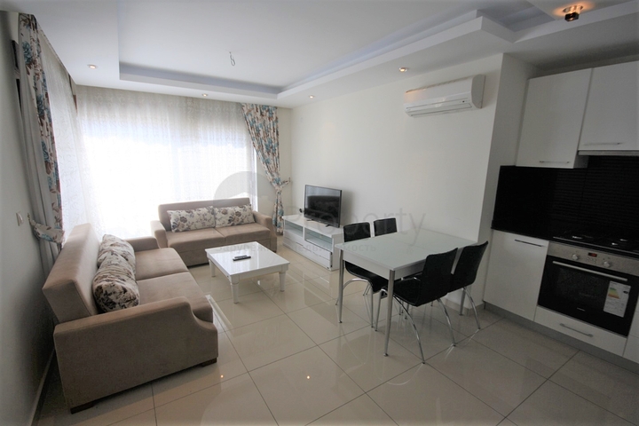 بسعر منافس - شقة غرفتين وصالة في مجمع فاخر في جيكجلي / الانيا 