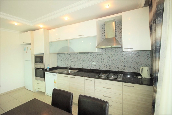 شقة غرفتين وصالة مفروشة ضمن مجمع سكني في جيكجلي / الانيا 