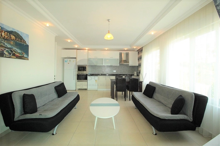 شقة غرفتين وصالة مفروشة ضمن مجمع سكني في جيكجلي / الانيا 