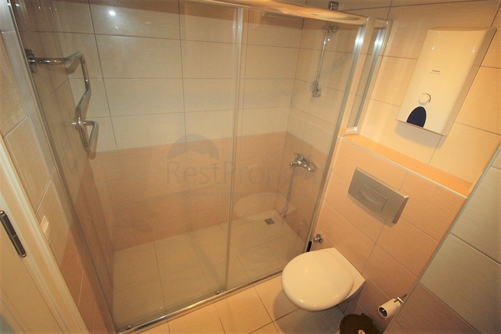 شقة غرفتين وصالة مفروشة ضمن مجمع سكني في جيكجلي / الانيا 