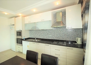 شقة غرفتين وصالة مفروشة ضمن مجمع سكني في جيكجلي / الانيا 