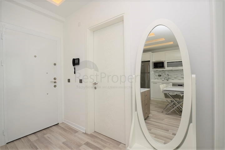 شقة غرفة وصالة مفروشة في مجمع حمس نجوم ضمن منطقة توسمور / الانيا 