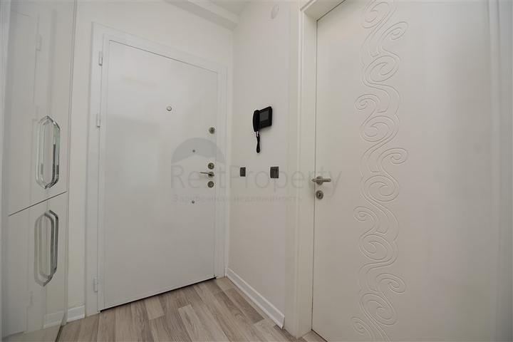 شقة غرفة وصالة مفروشة في مجمع حمس نجوم ضمن منطقة توسمور / الانيا 