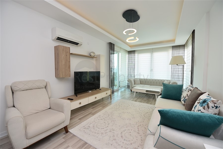 شقة غرفة وصالة مفروشة في مجمع حمس نجوم ضمن منطقة توسمور / الانيا 