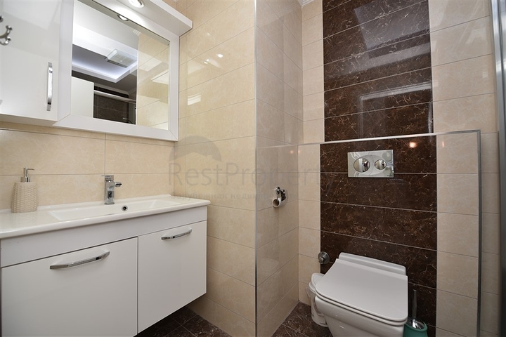 شقة غرفة وصالة مفروشة في مجمع حمس نجوم ضمن منطقة توسمور / الانيا 