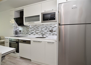 شقة غرفة وصالة مفروشة في مجمع حمس نجوم ضمن منطقة توسمور / الانيا 