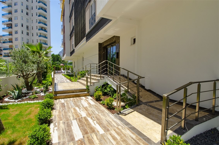 شقة 2+1 في مجمع جديد بالقرب من قناة المارينا البواتشاي في ليمان