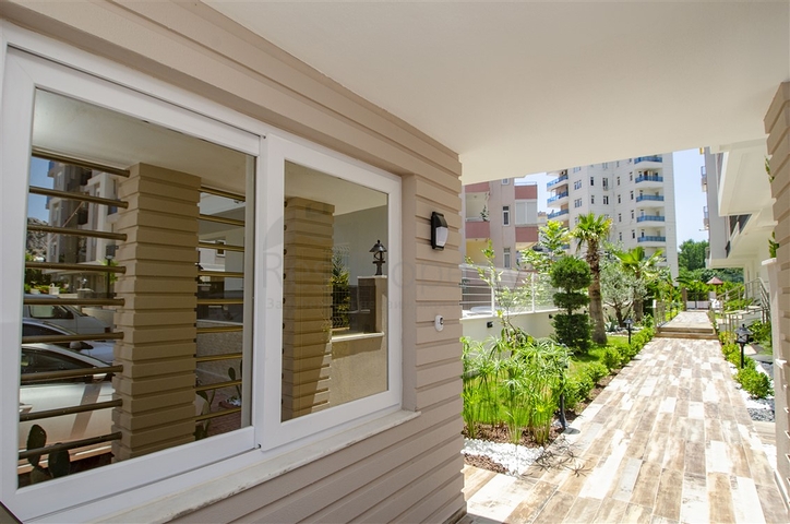 شقة 2+1 في مجمع جديد بالقرب من قناة المارينا البواتشاي في ليمان