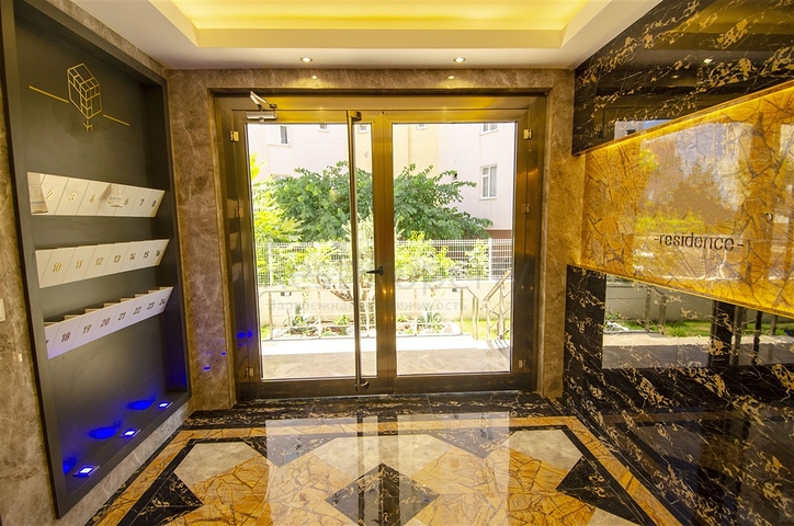 شقة 2+1 في مجمع جديد بالقرب من قناة المارينا البواتشاي في ليمان