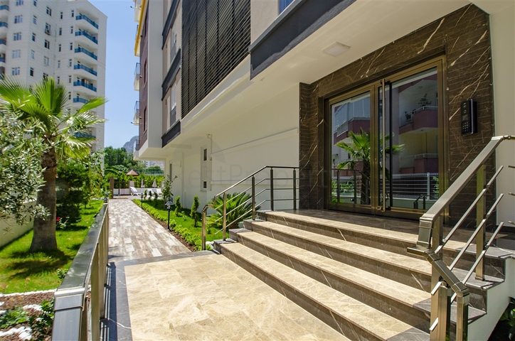 شقة 2+1 في مجمع جديد بالقرب من قناة المارينا البواتشاي في ليمان