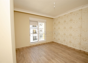 شقة 2+1 في مجمع جديد بالقرب من قناة المارينا البواتشاي في ليمان