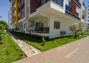 شقة 2+1 في مجمع جديد بالقرب من قناة المارينا البواتشاي في ليمان