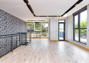 و1 + 4 الشقق في Arapsuya كونيالتي 500 متر إلى البحر  