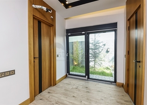 و1 + 4 الشقق في Arapsuya كونيالتي 500 متر إلى البحر  