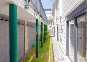 و1 + 4 الشقق في Arapsuya كونيالتي 500 متر إلى البحر  