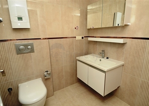 شقق ضمن مجمع يضم خدمات خمس نجوم في كاستل / الانيا 