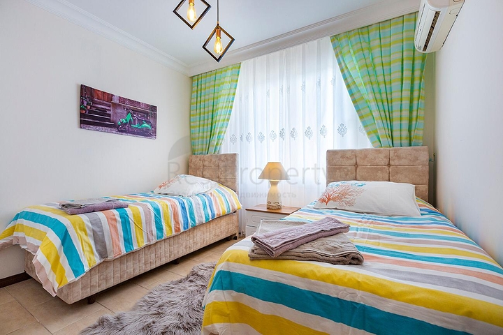 غرفتين وصالة باطلالة بانورامية على البحر في مهموتلار ، الانيا 