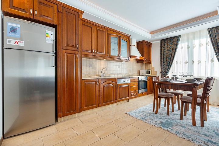 غرفتين وصالة باطلالة بانورامية على البحر في مهموتلار ، الانيا 