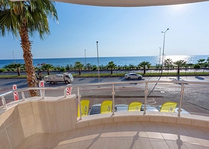 غرفتين وصالة باطلالة بانورامية على البحر في مهموتلار ، الانيا 