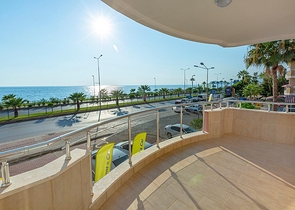 غرفتين وصالة باطلالة بانورامية على البحر في مهموتلار ، الانيا 