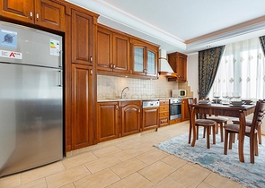 غرفتين وصالة باطلالة بانورامية على البحر في مهموتلار ، الانيا 