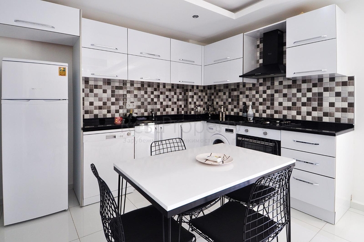 شقة غرفة وصالة مفروشة ضمن مجمع خمس نجوم في كاستل / الانيا 