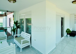 شقة غرفة وصالة مفروشة ضمن مجمع خمس نجوم في كاستل / الانيا 