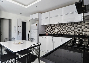 شقة غرفة وصالة مفروشة ضمن مجمع خمس نجوم في كاستل / الانيا 