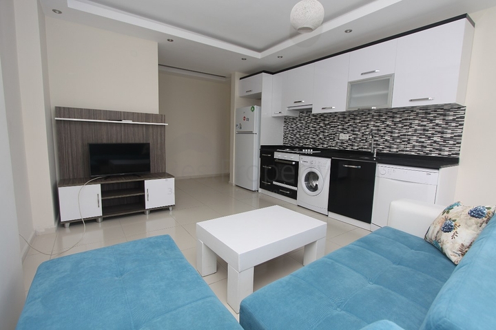 غرفة وصالة مفروشة ضمن مجمع سكني في توسمور / الانيا 