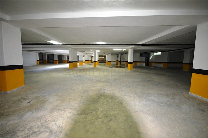 في مركز الانيا - شقة مؤثثة من تصميم غرفة وصالة في مجمع سكني حديث 