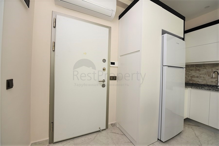 في مركز الانيا - شقة مؤثثة من تصميم غرفة وصالة في مجمع سكني حديث 