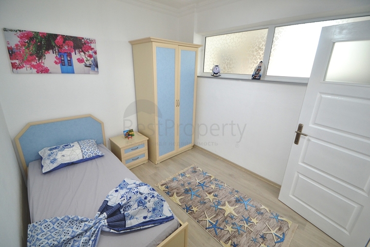 شقة غرفتين وصالة مؤثثة وباطلالة بحرية في مهموتلار  / الانيا 