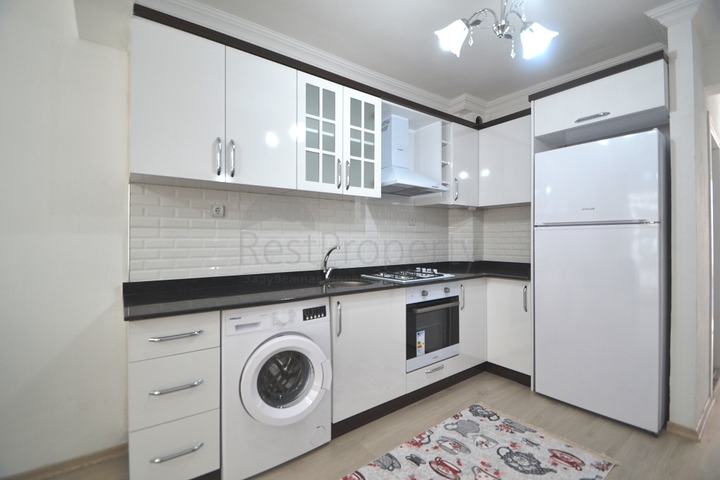 شقة غرفتين وصالة مؤثثة وباطلالة بحرية في مهموتلار  / الانيا 