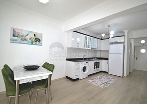 شقة غرفتين وصالة مؤثثة وباطلالة بحرية في مهموتلار  / الانيا 