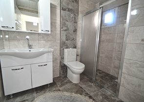 شقة غرفتين وصالة مؤثثة وباطلالة بحرية في مهموتلار  / الانيا 