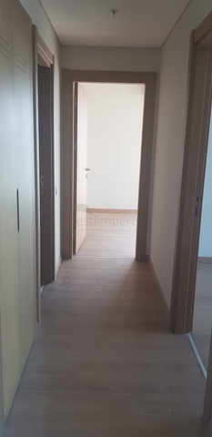 في مركز اسطنبول - منطقة ايوب التاريخية - شقة غرفتين وصالة ضمن مجمع سكني حديث 