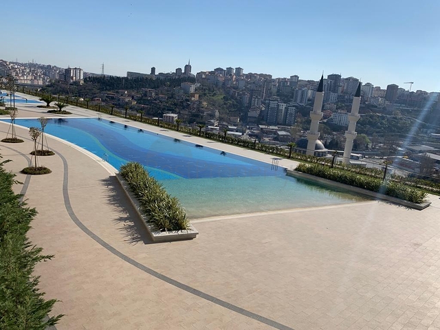 في مركز اسطنبول - منطقة ايوب التاريخية - شقة غرفتين وصالة ضمن مجمع سكني حديث 