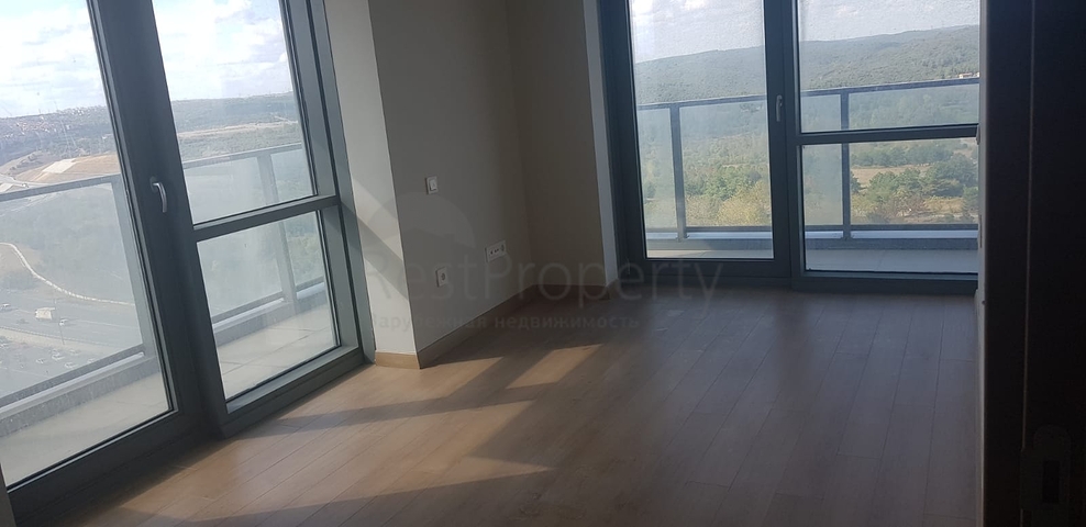 في مركز اسطنبول - منطقة ايوب التاريخية - شقة غرفتين وصالة ضمن مجمع سكني حديث 