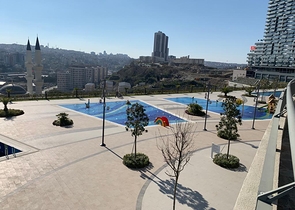 في مركز اسطنبول - منطقة ايوب التاريخية - شقة غرفتين وصالة ضمن مجمع سكني حديث 