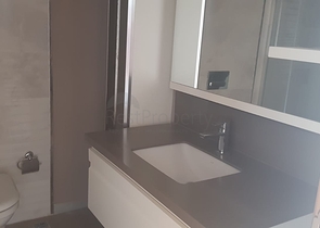 في مركز اسطنبول - منطقة ايوب التاريخية - شقة غرفتين وصالة ضمن مجمع سكني حديث 