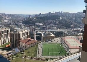 في مركز اسطنبول - منطقة ايوب التاريخية - شقة غرفتين وصالة ضمن مجمع سكني حديث 