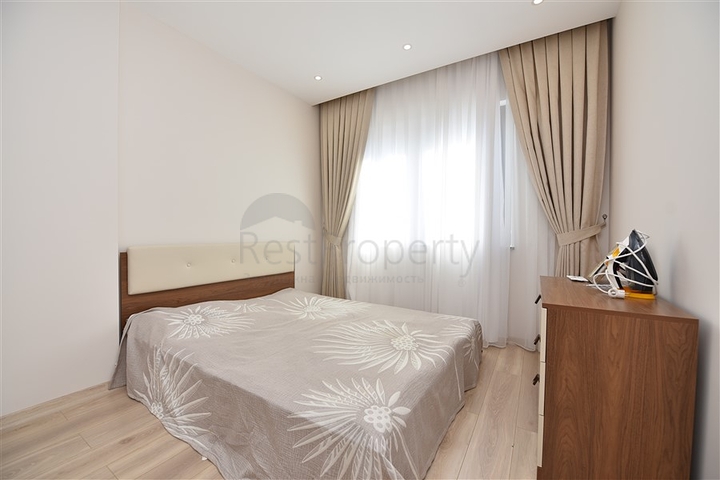 في مركز الانيا - شقة غرفتين وصالة مفروشة ضمن مجمع سكني حديث فاخر .