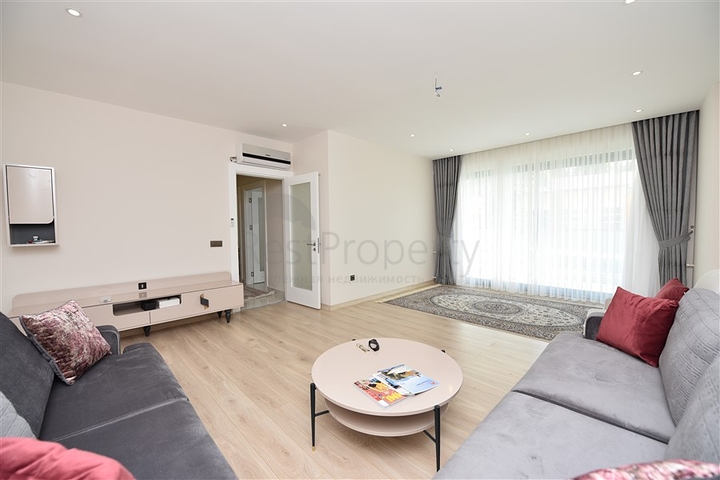 في مركز الانيا - شقة غرفتين وصالة مفروشة ضمن مجمع سكني حديث فاخر .