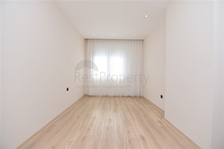 في مركز الانيا - شقة غرفتين وصالة مفروشة ضمن مجمع سكني حديث فاخر .