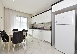 في مركز الانيا - شقة غرفتين وصالة مفروشة ضمن مجمع سكني حديث فاخر .